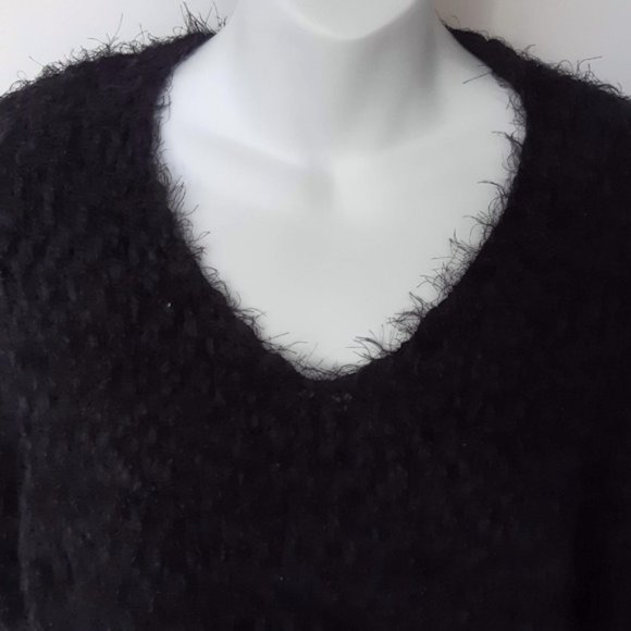 KENNETH COLE Reaction Sweater - Picture 3 of 15